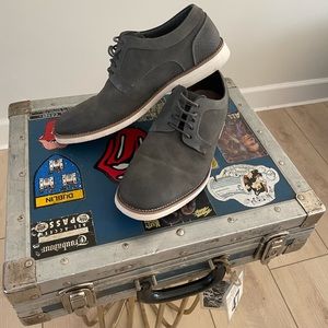 Men’s, causal/dress Madden Size 11